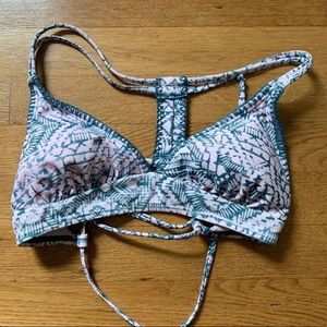 Bikini top